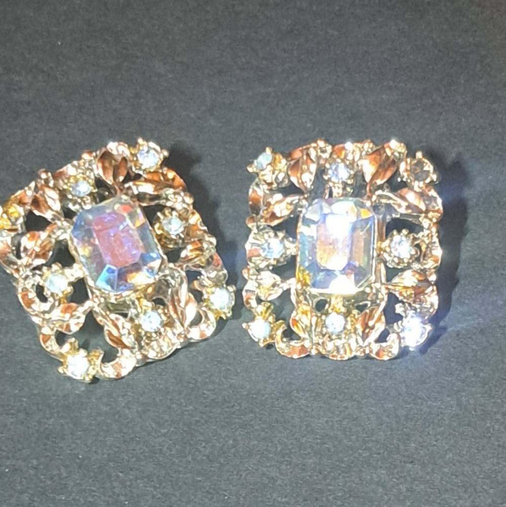 Signed Vintage Coro Clip earrings